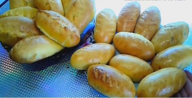 Пироги с мясом из дрожжевого теста в духовке — получаются мягкие, как пух