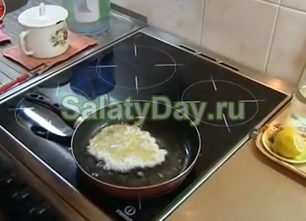 Салат из блинчиков и языка