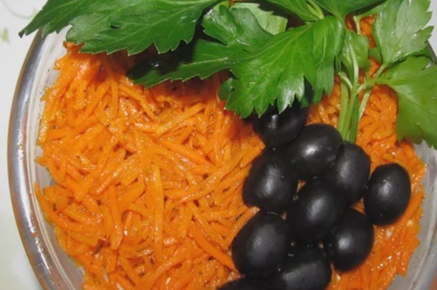Салат с консервированной фасолью. 11 очень вкусных рецептов