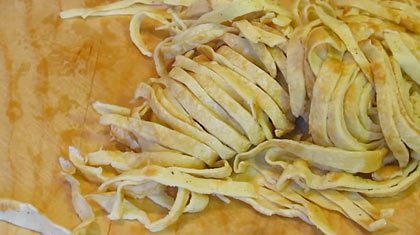 салат-с-крабовыми-палочками-и-блинами-шаг-5