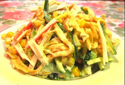 салат-с-крабовыми-палочками-и-блинами-шаг-7
