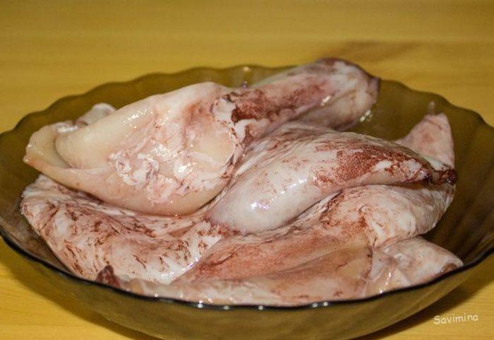 Салат с кальмарами — 12 самых вкусных и простых рецептов