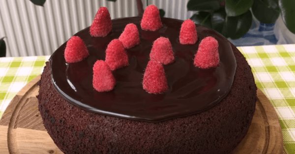 Инструктаж, как самому сделать шоколадные подтеки на торте