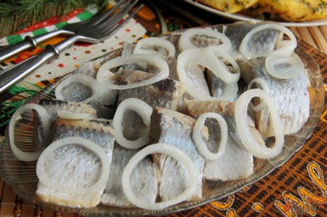 Как засолить селедку в домашних условиях — вкусные рецепты