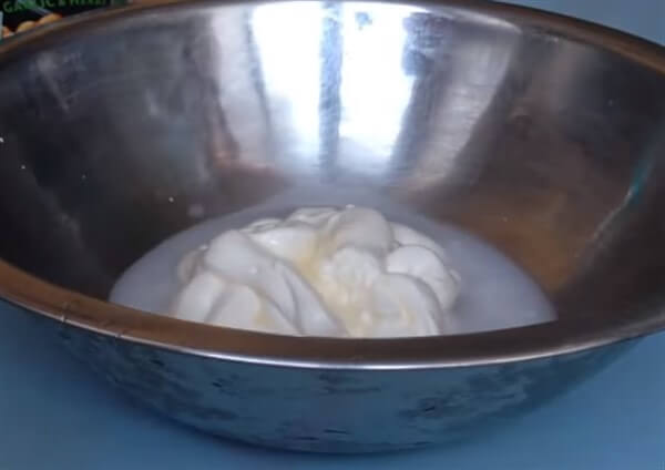 Тесто для пиццы — 10 простых и вкусных рецептов в домашних условиях