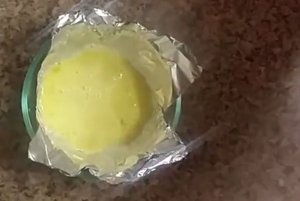 Омлет для здорового питания ребенка, приготовленный в мультиварке