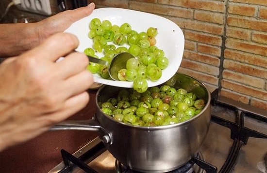 Как сварить варенье из грецких орехов зеленых