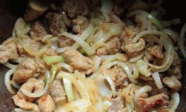 Рассыпчатый плов из свинины три рецепта на плите, в мультиварке и в казане на открытом огне