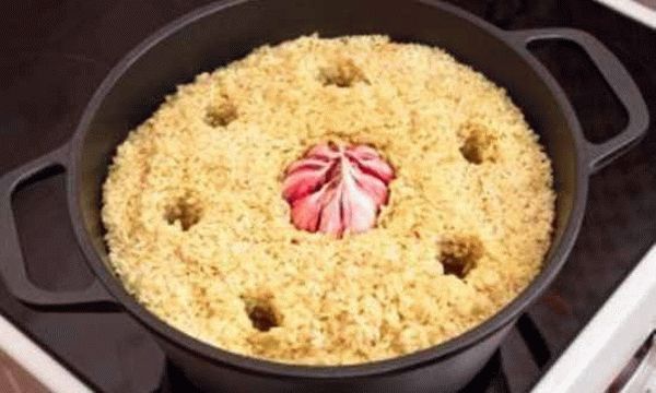 Рассыпчатый плов из свинины три рецепта на плите, в мультиварке и в казане на открытом огне