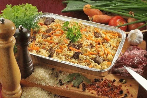 Рассыпчатый плов из свинины три рецепта на плите, в мультиварке и в казане на открытом огне