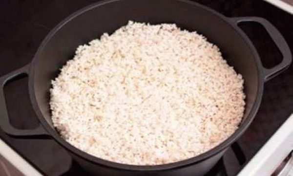 Рассыпчатый плов из свинины три рецепта на плите, в мультиварке и в казане на открытом огне