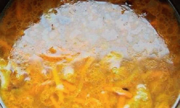 Рассыпчатый плов из свинины три рецепта на плите, в мультиварке и в казане на открытом огне