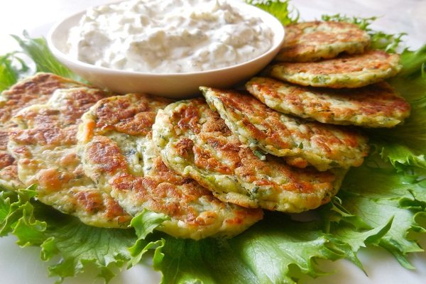 Вкусные оладьи из кабачков