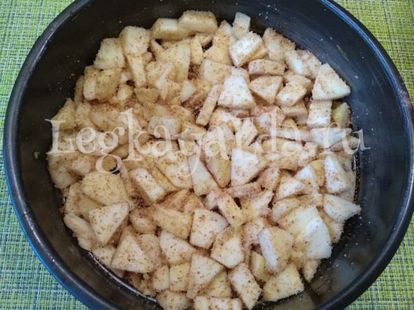 Заливной пирог с яблоками: 11 быстрых рецептов вкусного яблочного пирога