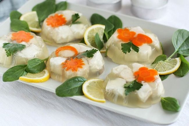 Заливное (холодец) из рыбы: 9 простых и вкусных рецептов заливной рыбы