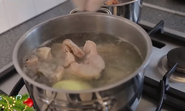 Заливное (холодец) из рыбы: 9 простых и вкусных рецептов заливной рыбы